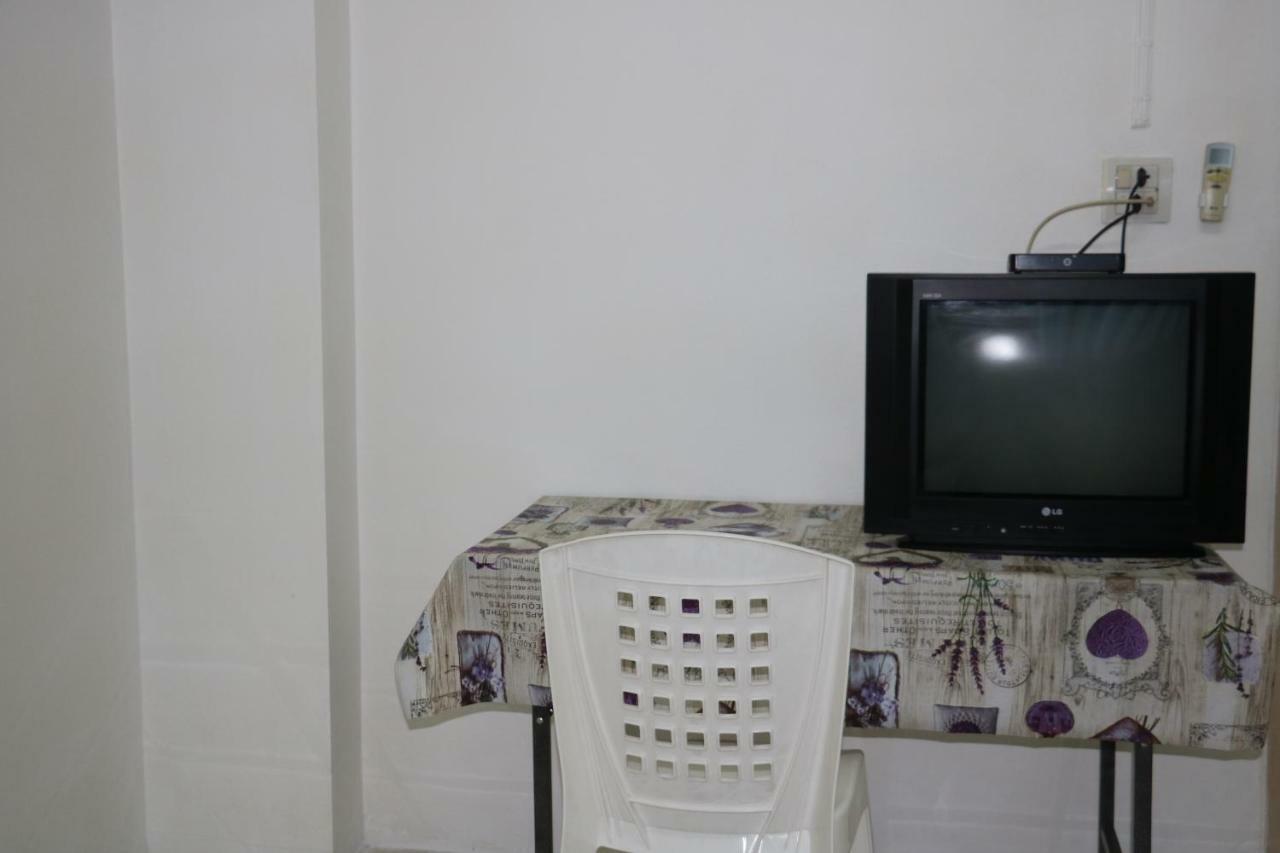 J Home Apartment Hadyai Hat Yai Exterior photo